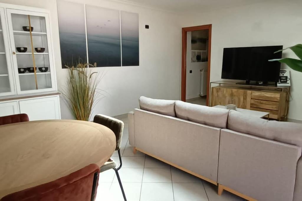 Casa Vacanza Fiera Di Roma Понте Галерия Екстериор снимка